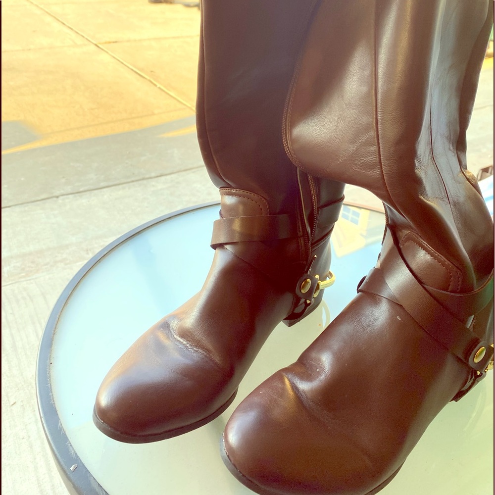 Leather boots